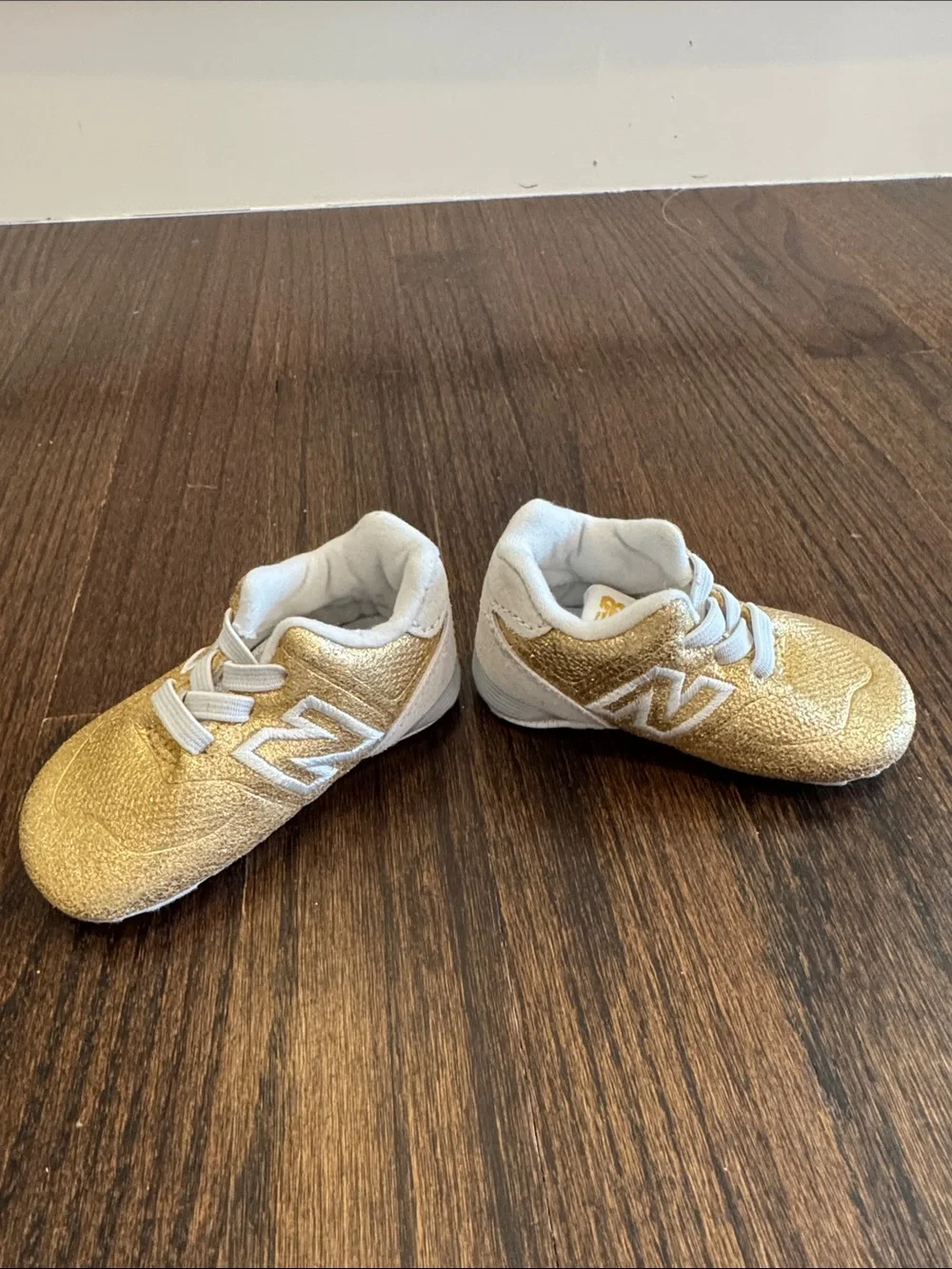 New Balance 574 V1 Crib Sneakers Gold Metallic Baby Size 2 Soft Sole